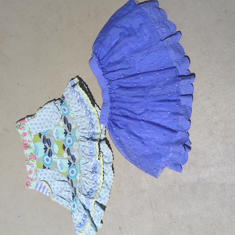 2 Matilda Jane skirts size 6